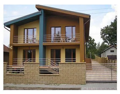 Vila Daiva בית הארחה Podhájska