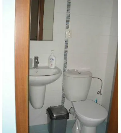 Vila Daiva בית הארחה *